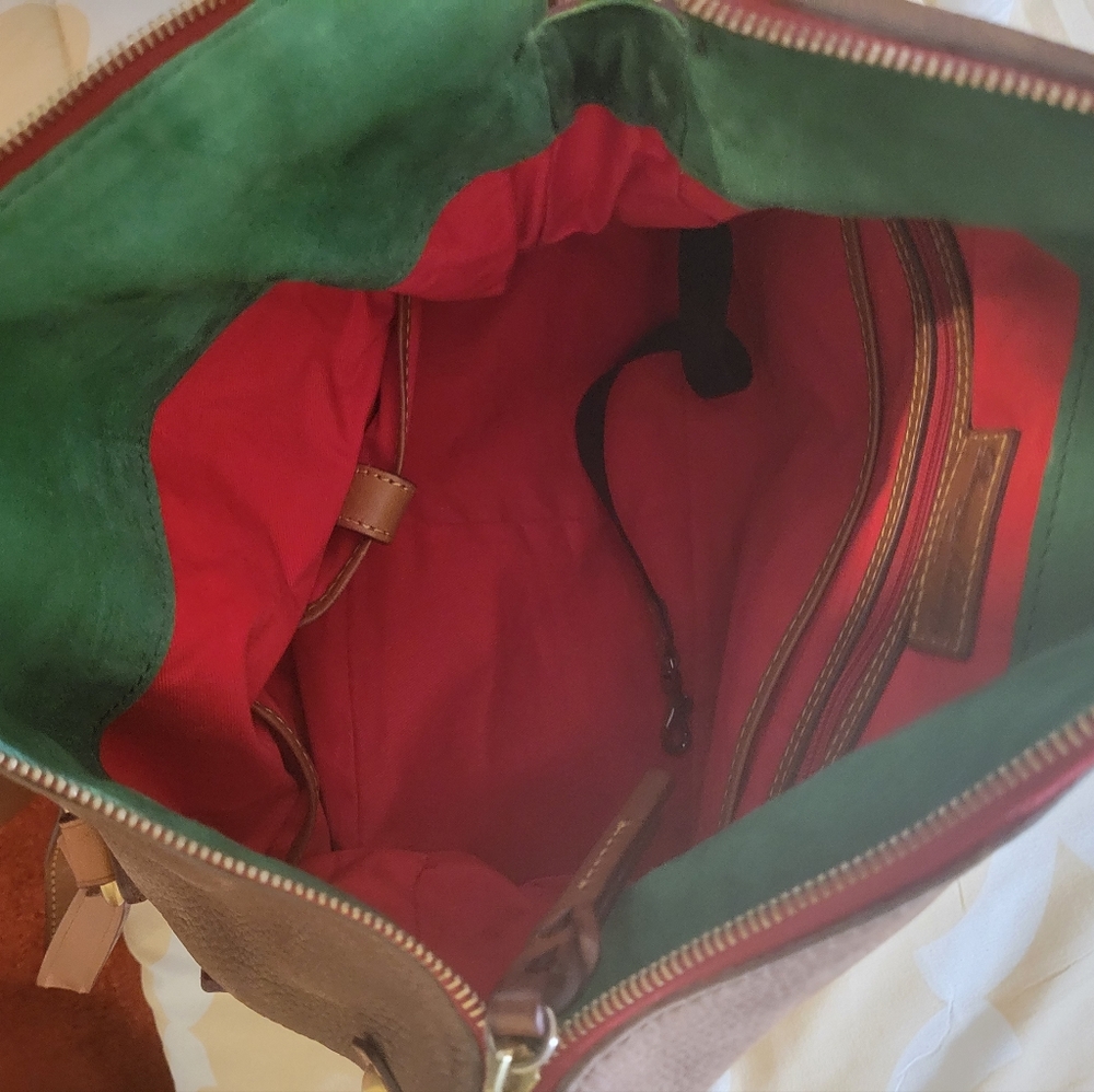 Dooney & Bourke - Picture 2 of 6